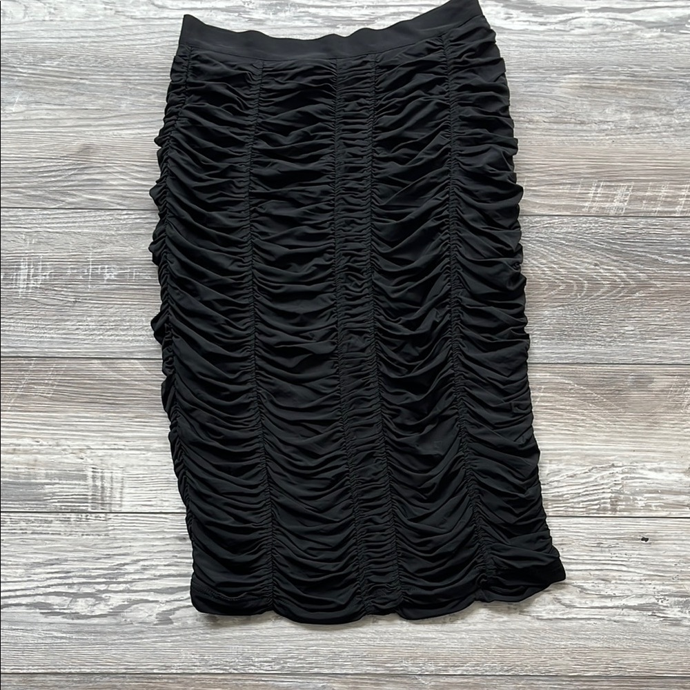 Burberry Black Ruched Midi Pencil Skirt